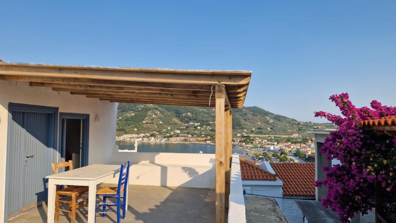 Peppermint Bay Villa Skopelos Town Exterior photo